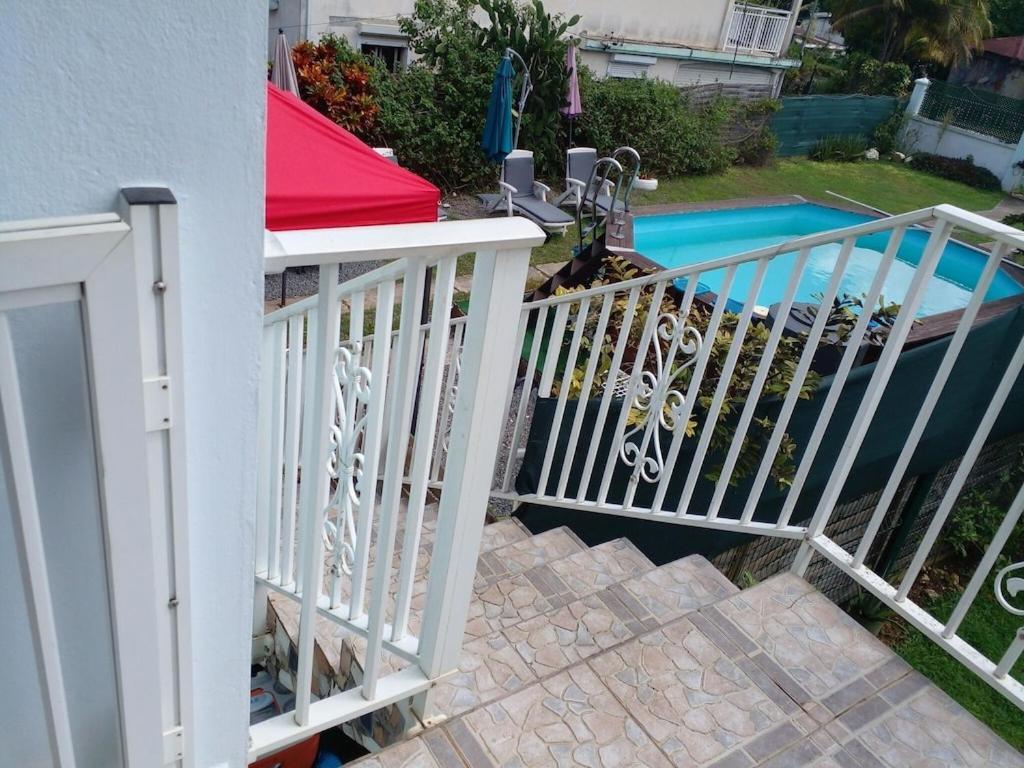 Villa Les Flamboyants Petit-Bourg Exterior photo